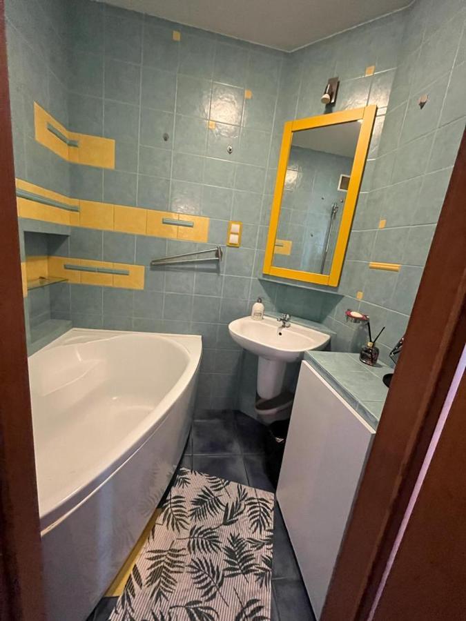 Arena Rooms Лодз Екстериор снимка